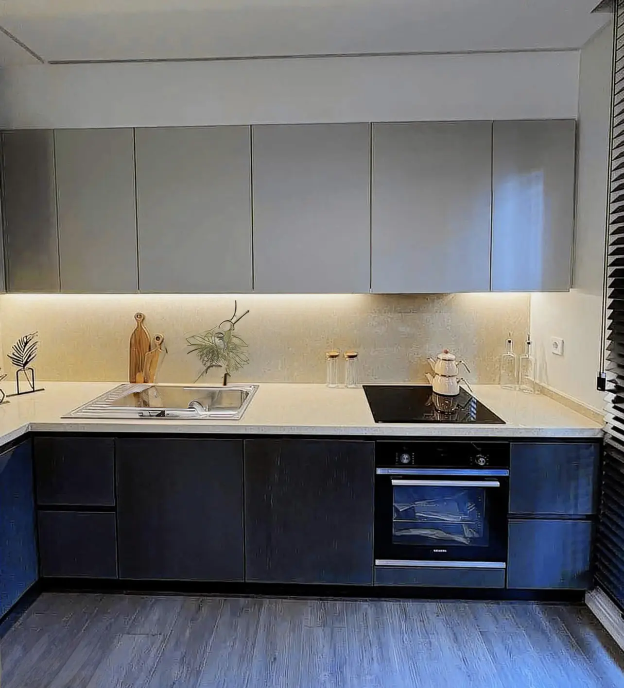 Fitted kitchen